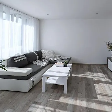 Sunny شقة براغ
